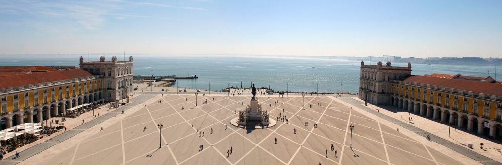 What to do when it is too hot in Lisbon?